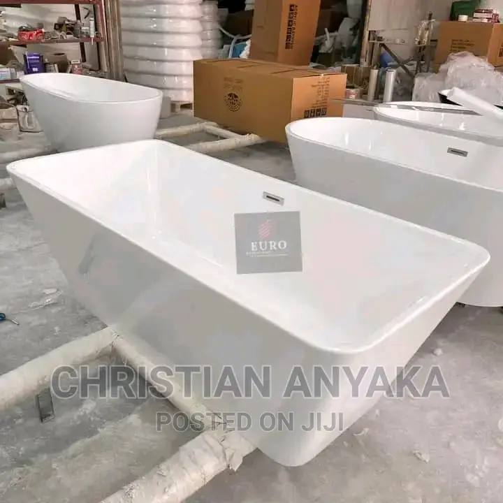 Jacuzzi Bathtub