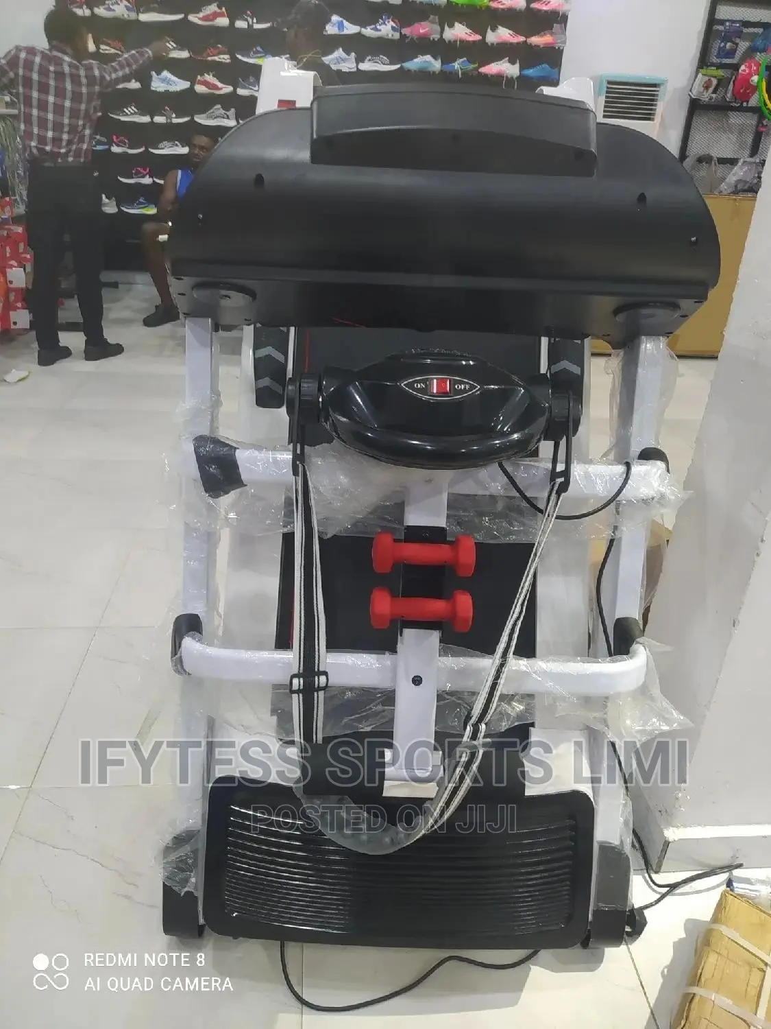 5hp Treadmill With Massager.