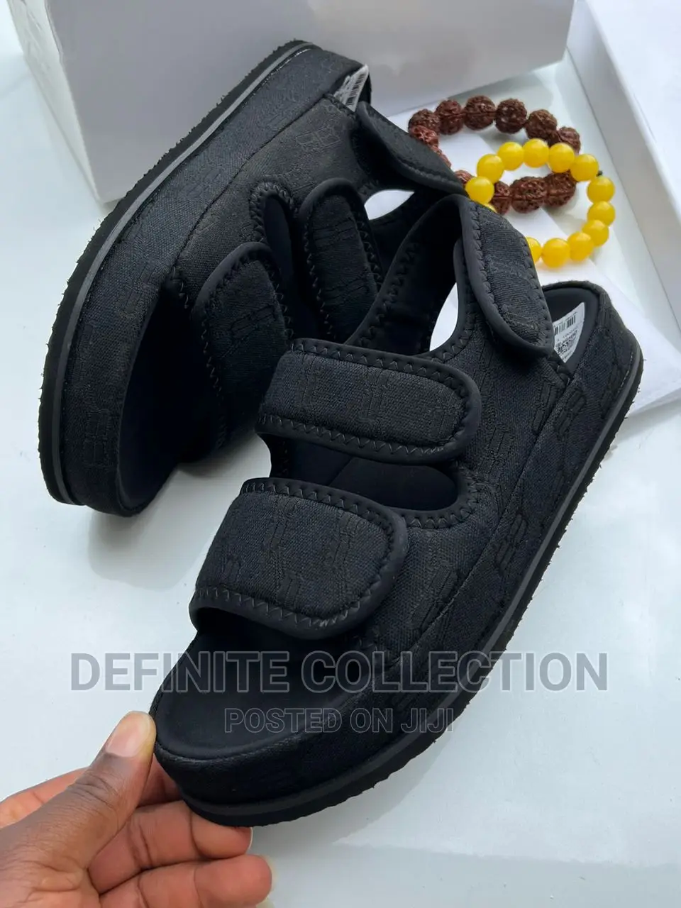 BALENCIAGA Luxury Sandal
