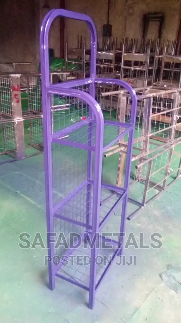Gondola Stand