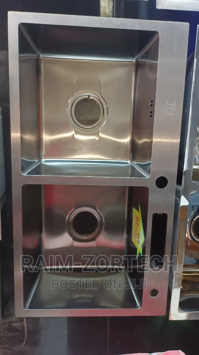 Hand-Made Double Bow Anti-Rust Black Kitchen Sink