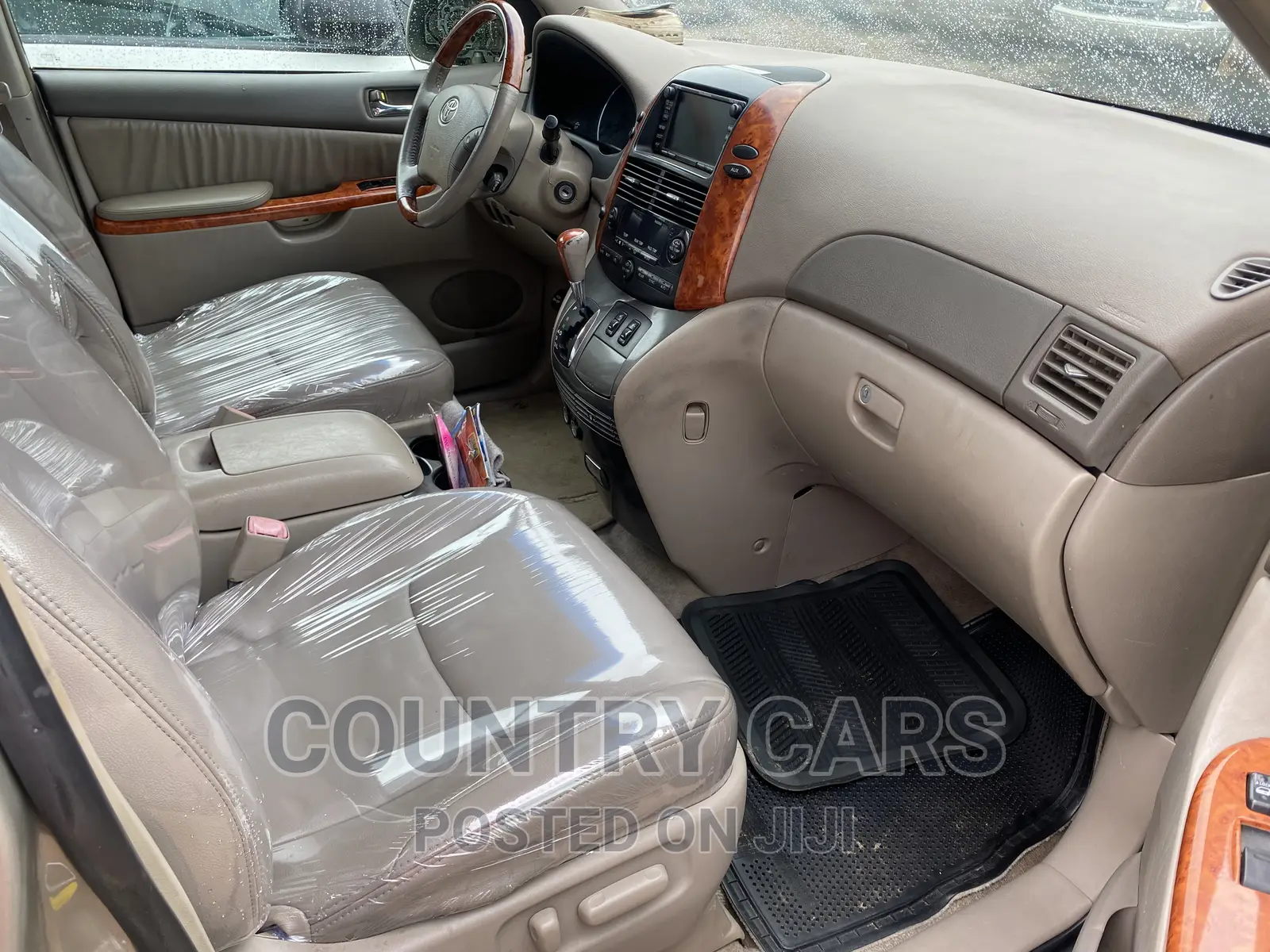 Toyota Sienna XLE Limited 4WD 2008 Gold