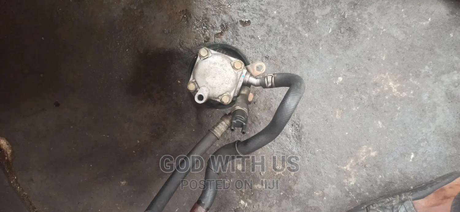 Steering Pump Primera 2005