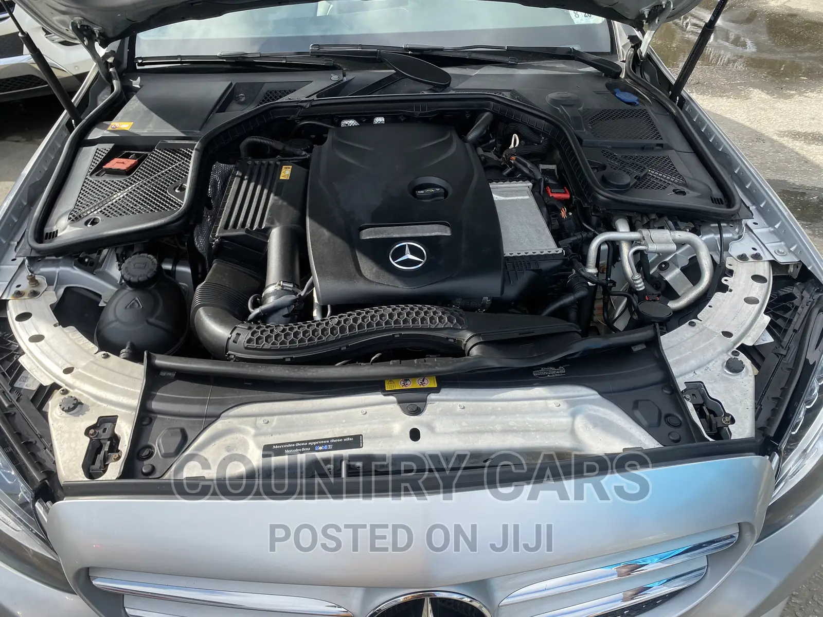 Mercedes-Benz C300 2015 Silver