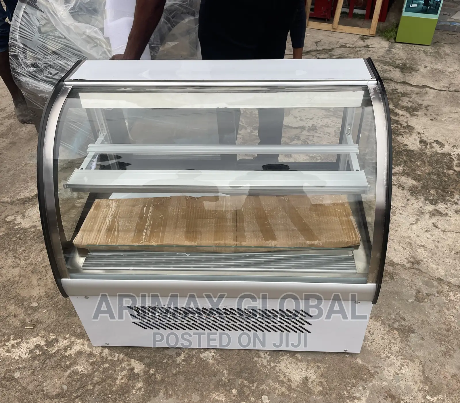 Countertop Cake Display Chiller
