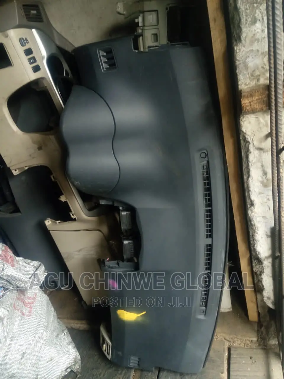 Corolla Dashboard 2012