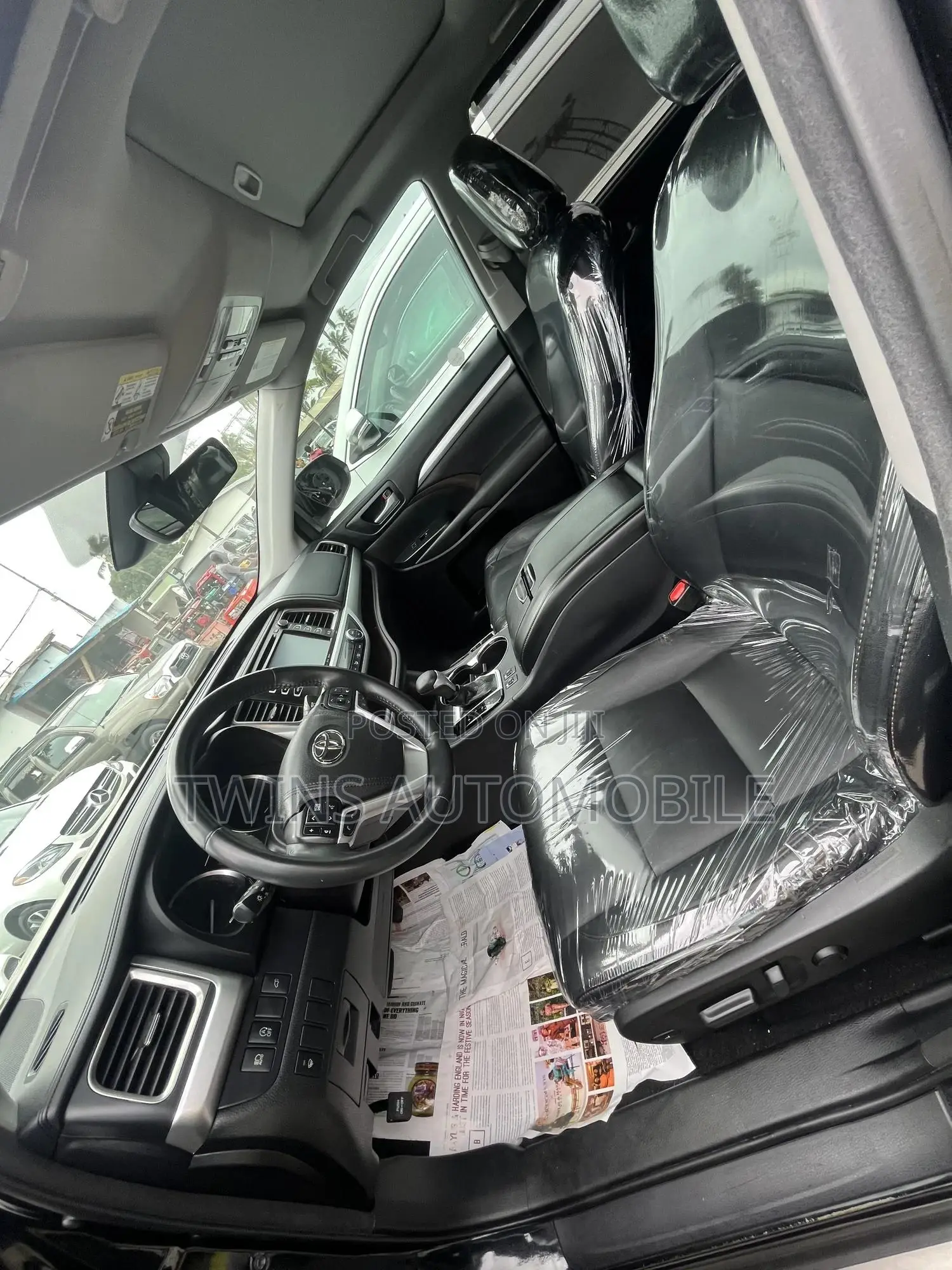 Toyota Highlander XLE 2019 Black