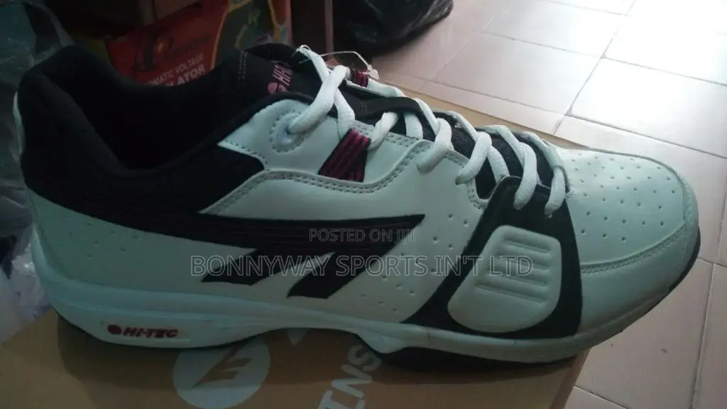 Proffesional Lawntennis Hi-Tec Canvas