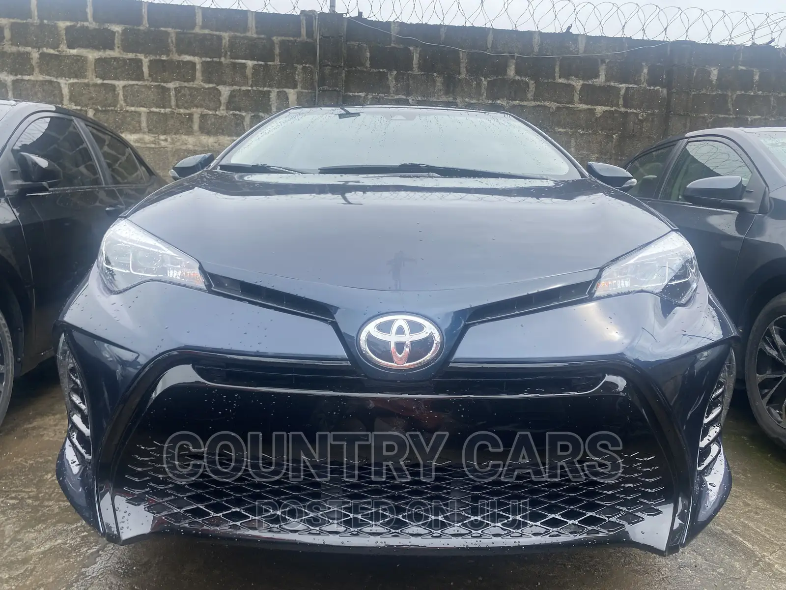 Toyota Camry 2017 Blue
