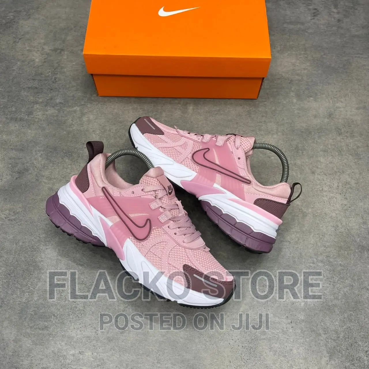 Original Nike V2k Run Runtekk Summit Sneakers