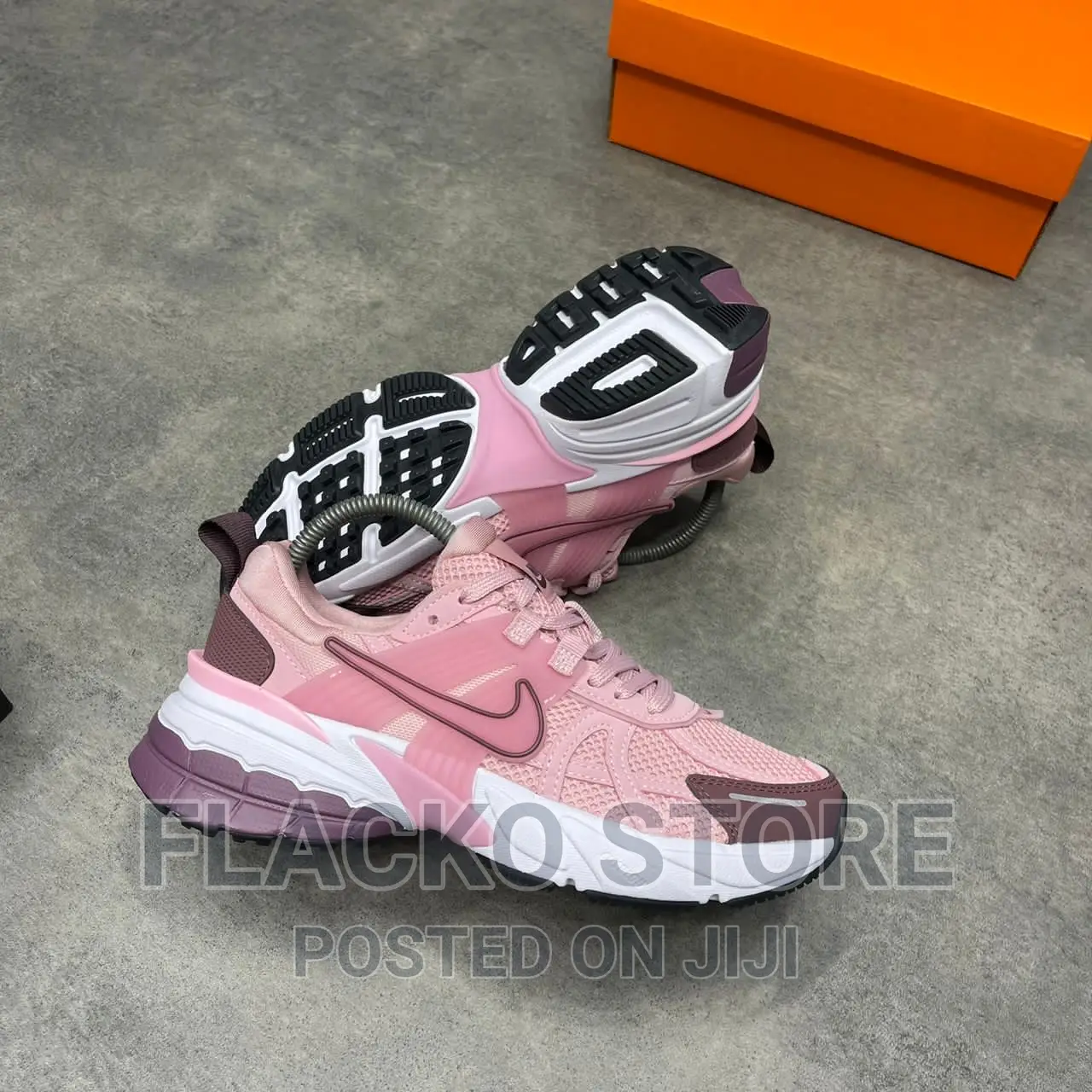 Original Nike V2k Run Runtekk Summit Sneakers