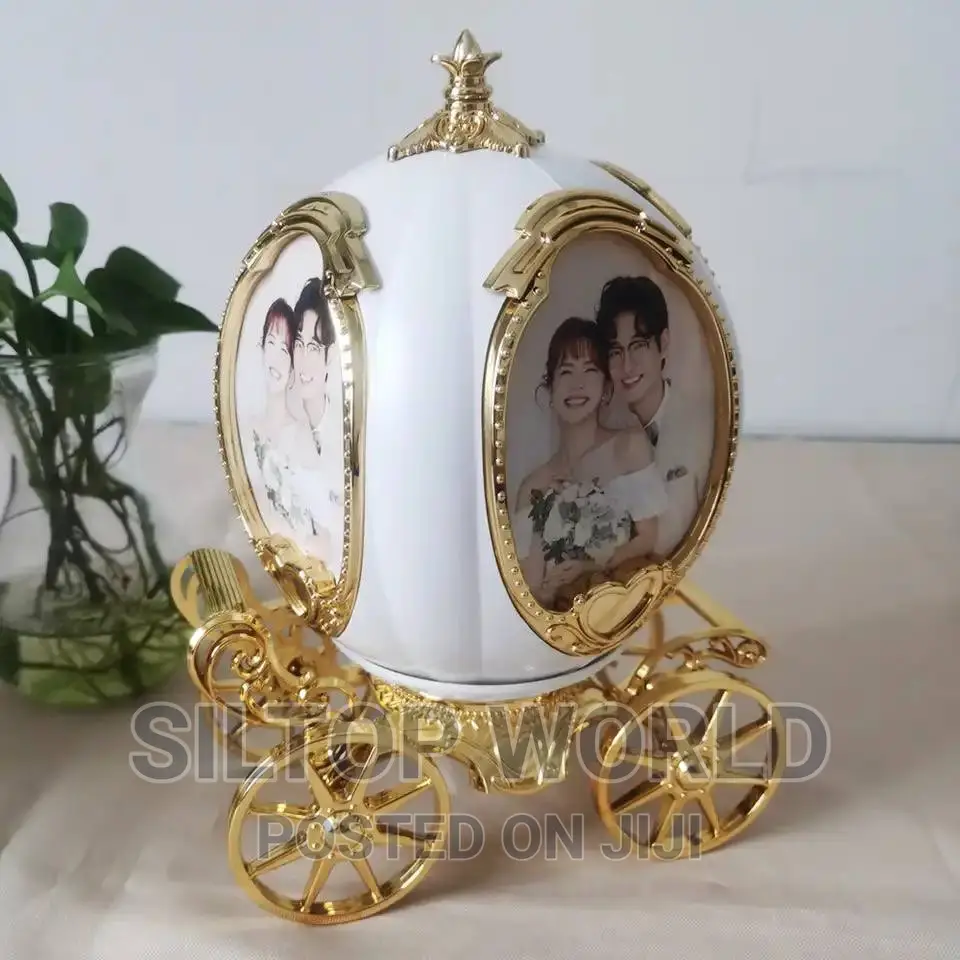 Rotating Picture Display Custom 4 Photo Frame
