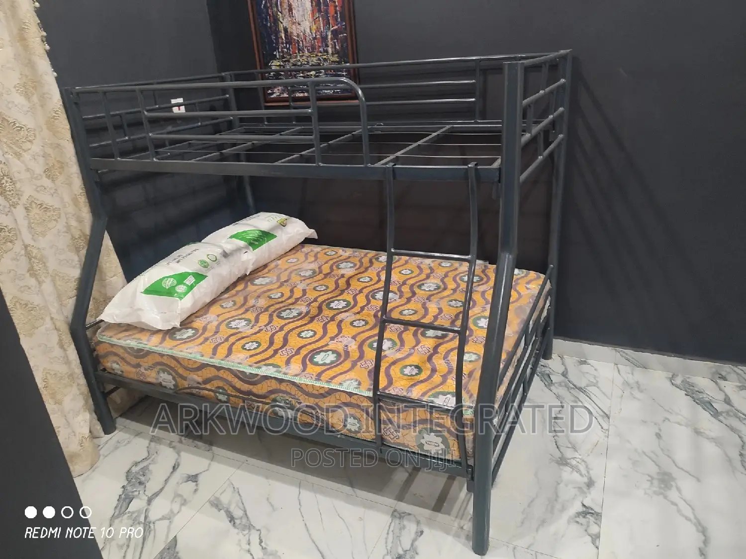 Strong Adult Bunk Bed 6/4.5 Down And 6/3.5 Up