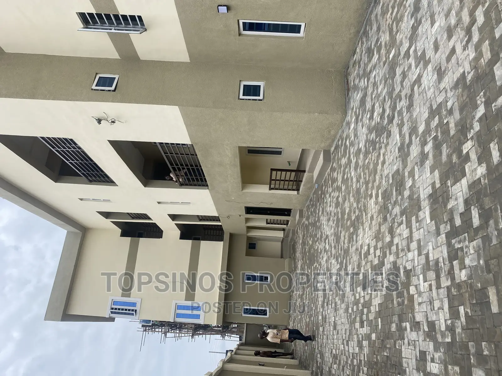 2bdrm Block of Flats in Dawaki for rent