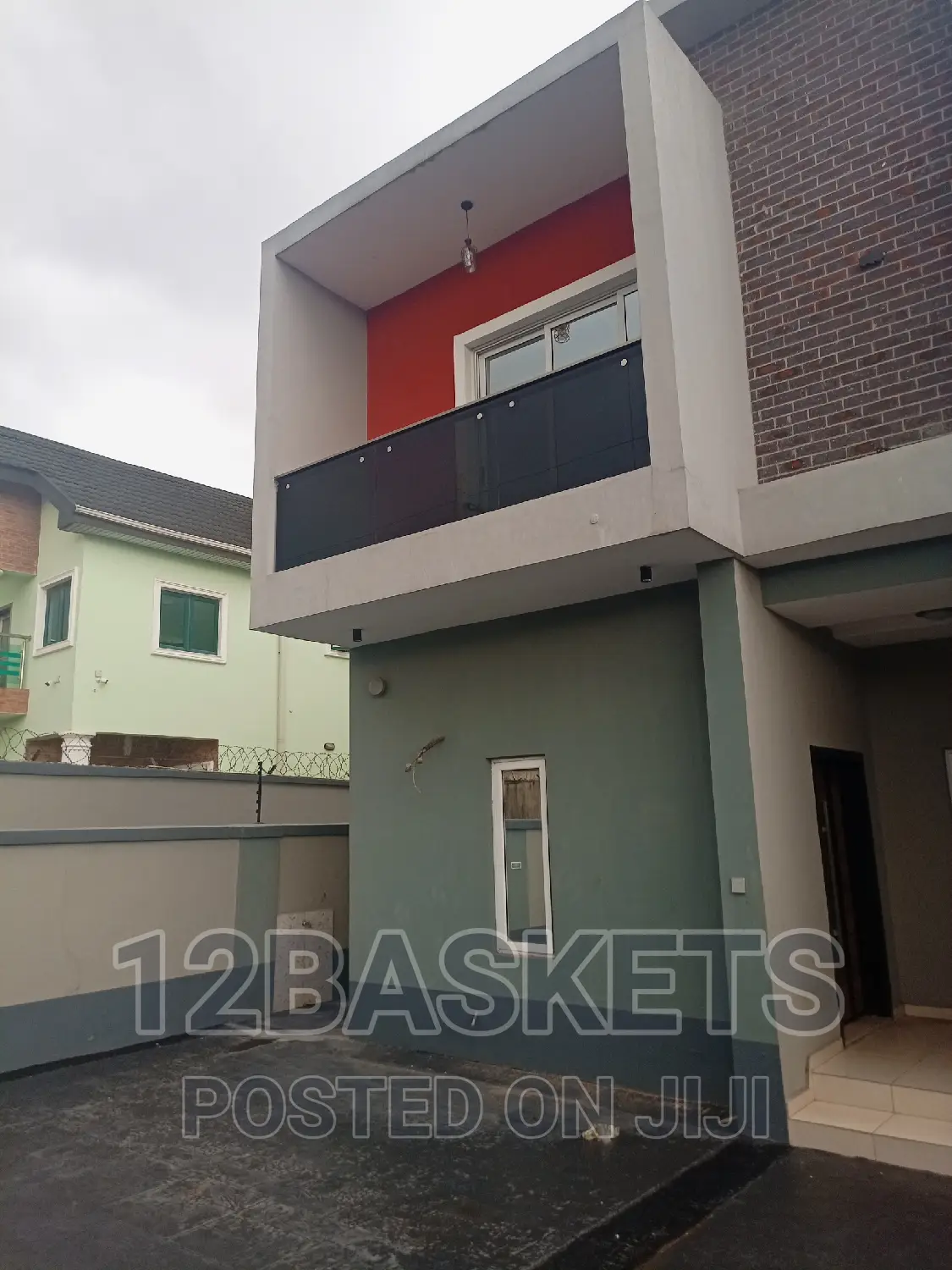 Furnished 4bdrm Duplex in Magodo Phase 1 for sale