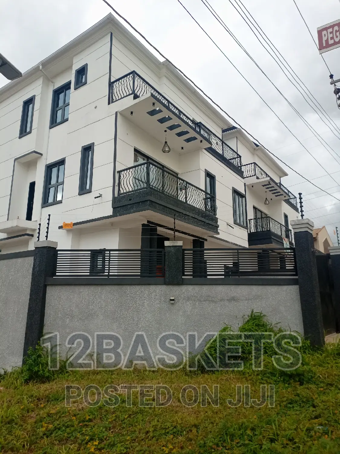 Furnished 4bdrm Duplex in Magodo Phase 1 for sale