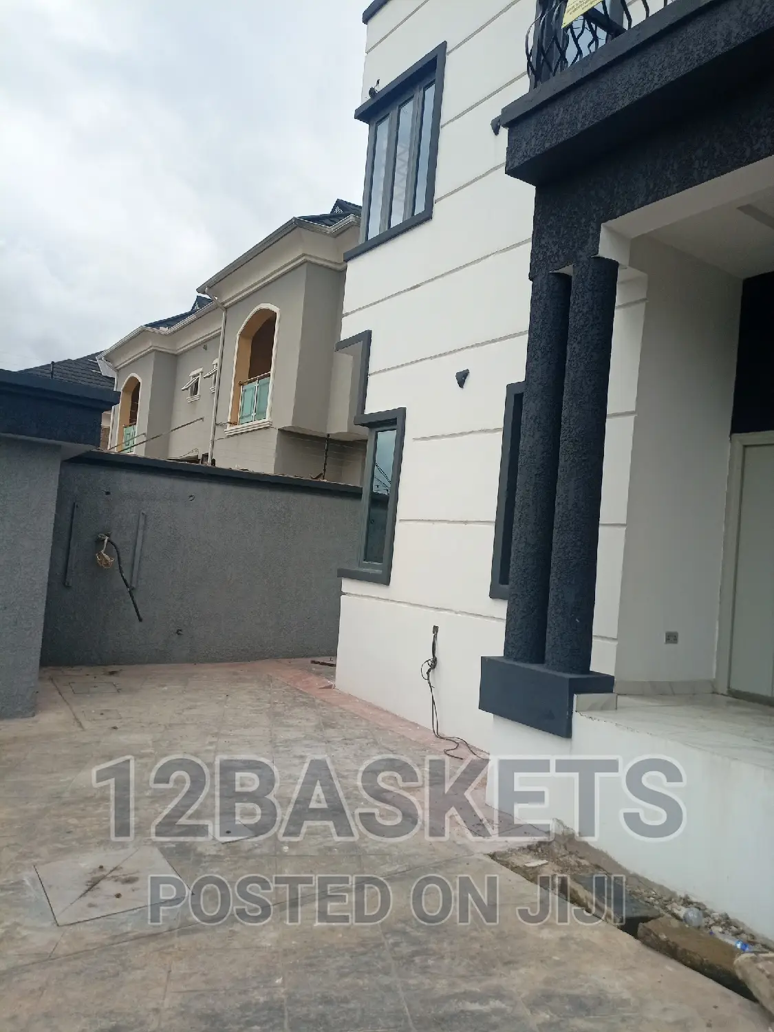 Furnished 4bdrm Duplex in Magodo Phase 1 for sale