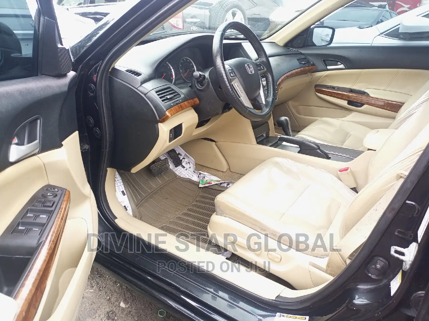 Honda Accord 2011 Black
