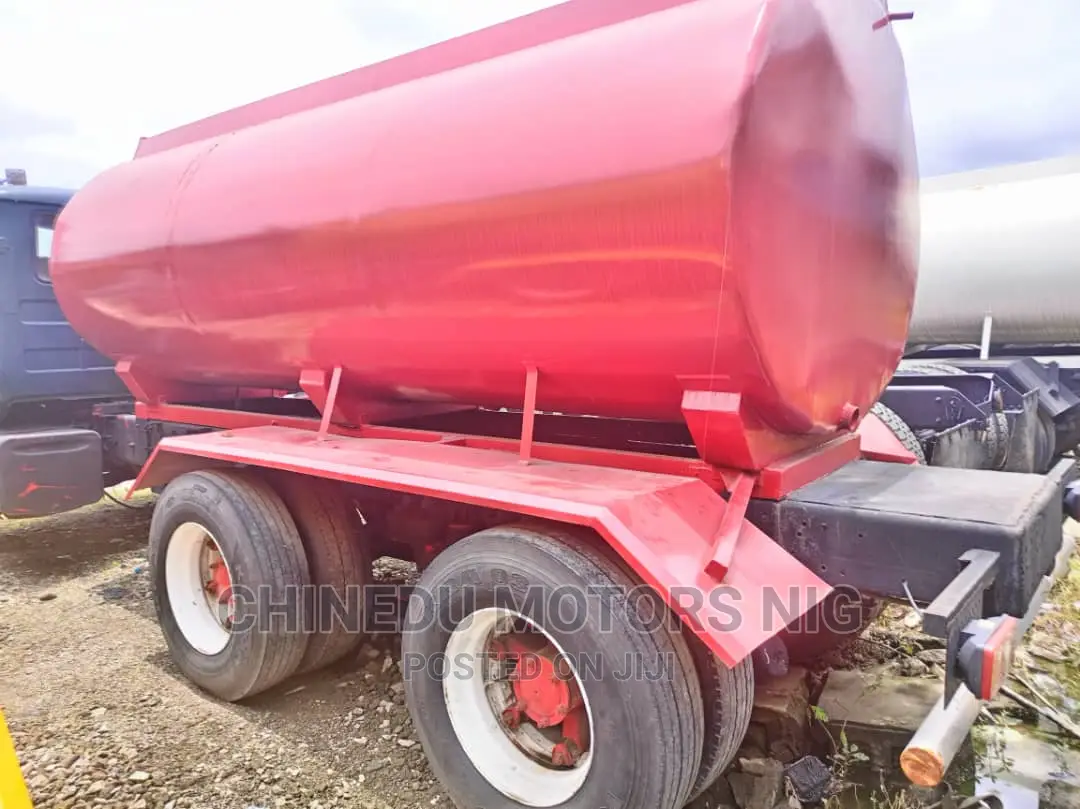 Mack R Model Water Tanker 15,000 Litres