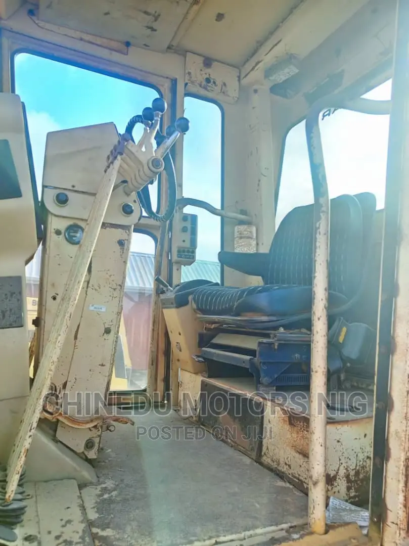 Caterpillar Grader 120H