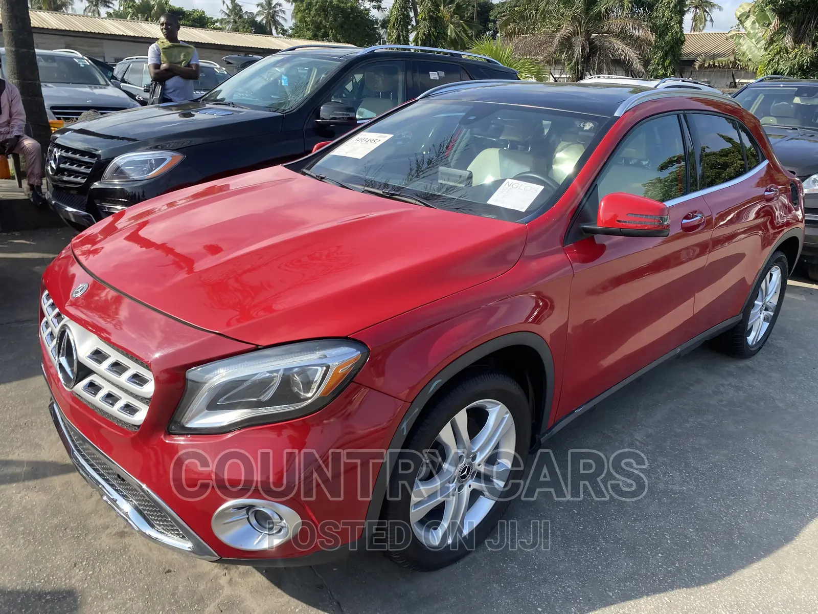 Mercedes-Benz GLA 250 2020 Red