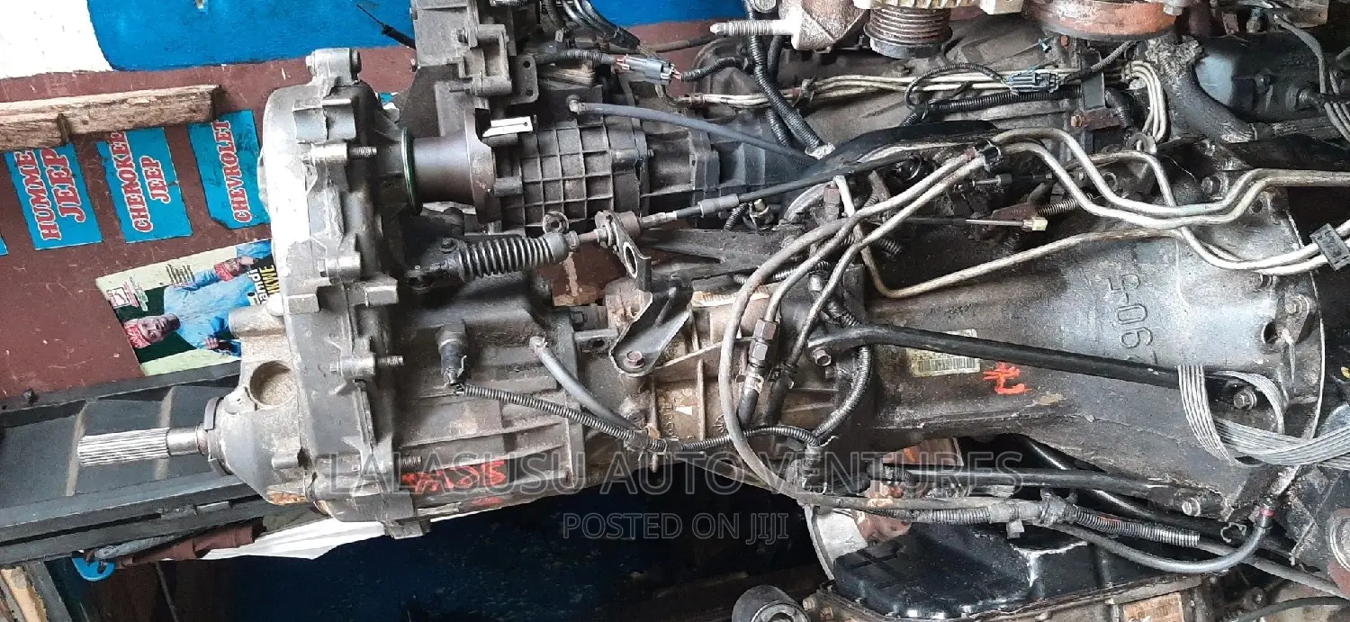 Cherokee Gearbox 4.0l S/6 4x4 2000 Model