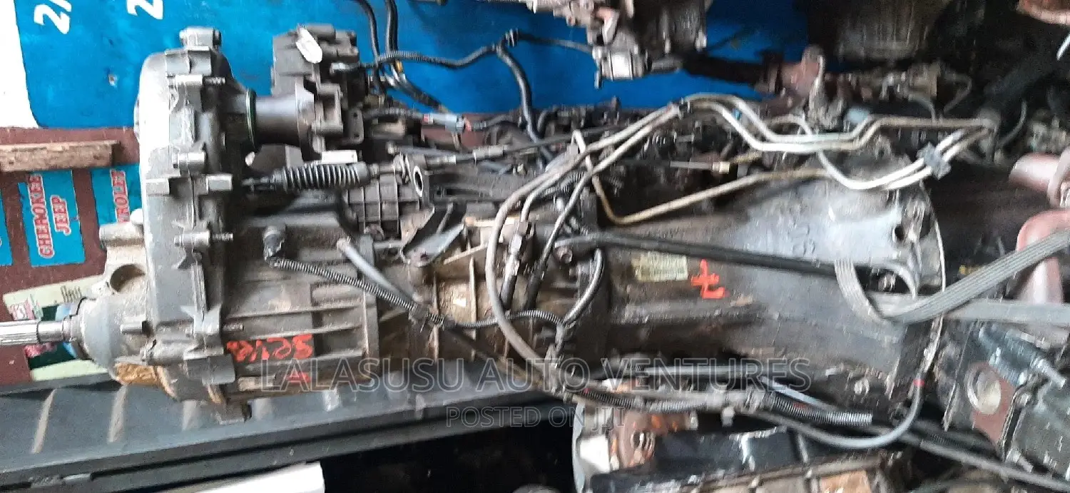 Cherokee Gearbox 4.0l S/6 4x4 2000 Model