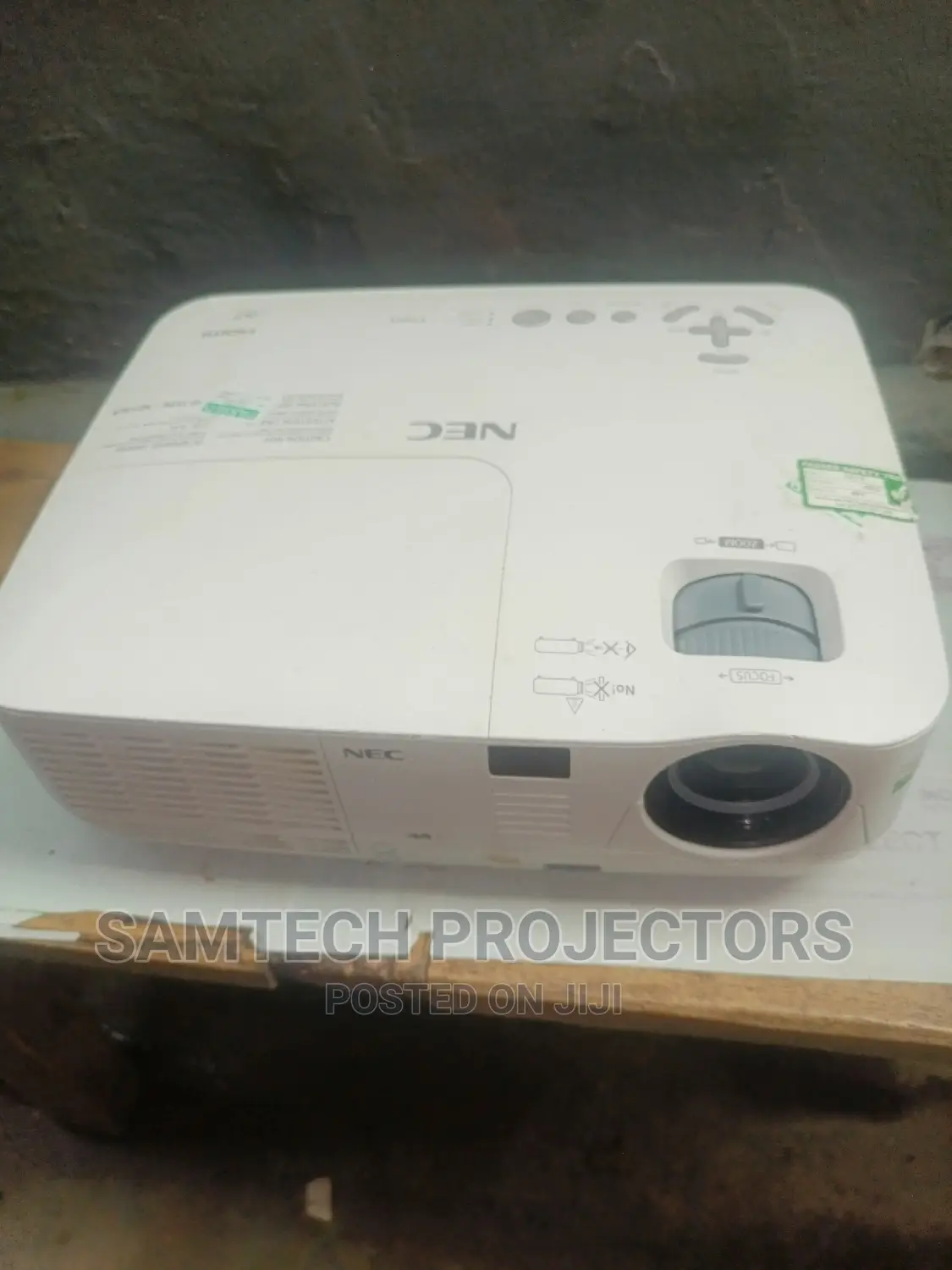 Direct Uk Used Nec Projector With Hdmi Ports