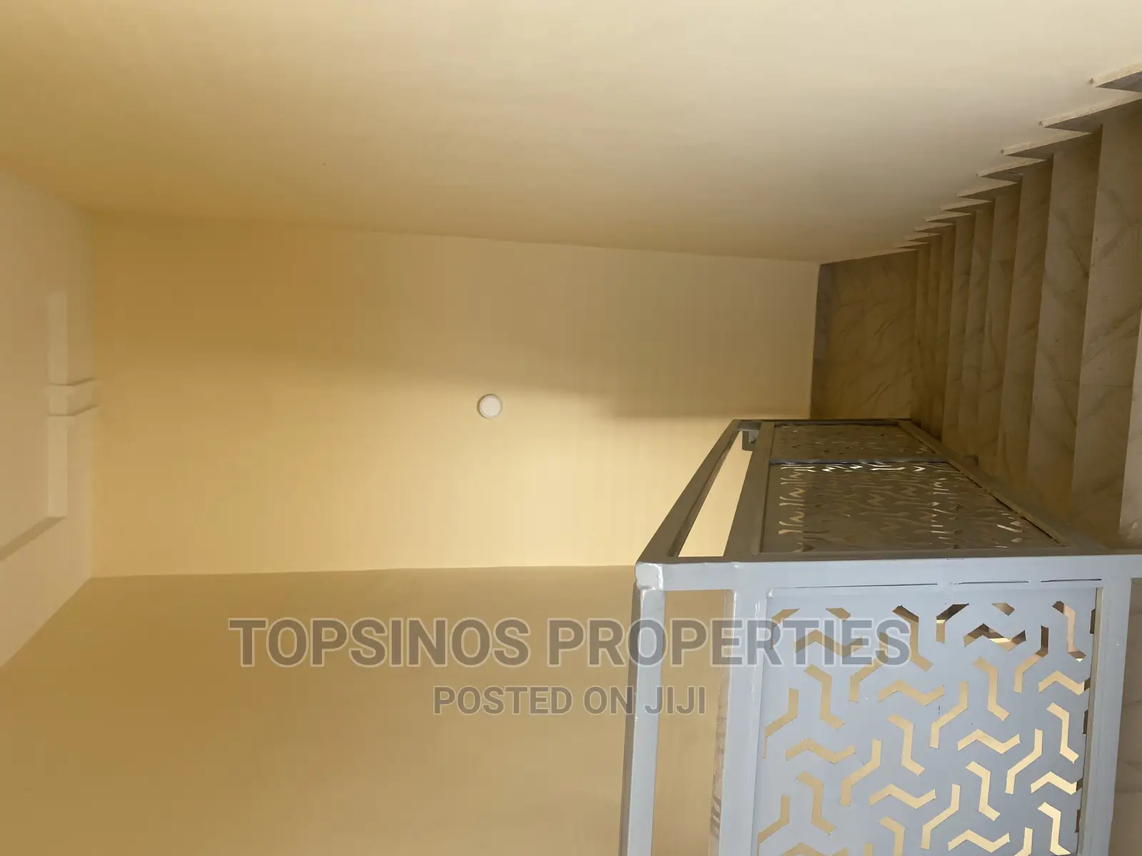 3bdrm Block of Flats in Dawaki for rent