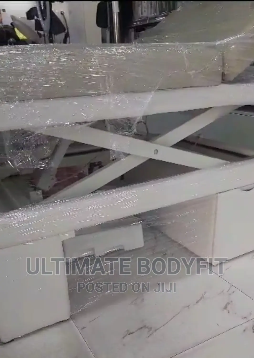 Brand New Luxury Electric Spa Bed