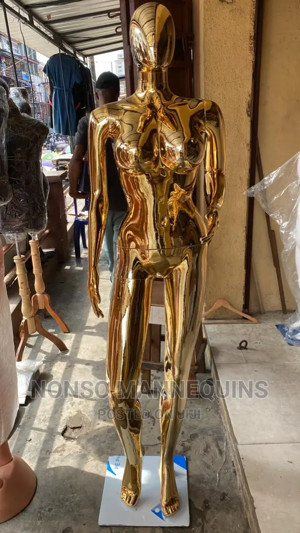 Size 12 Chrome Gold Faceless Dummy