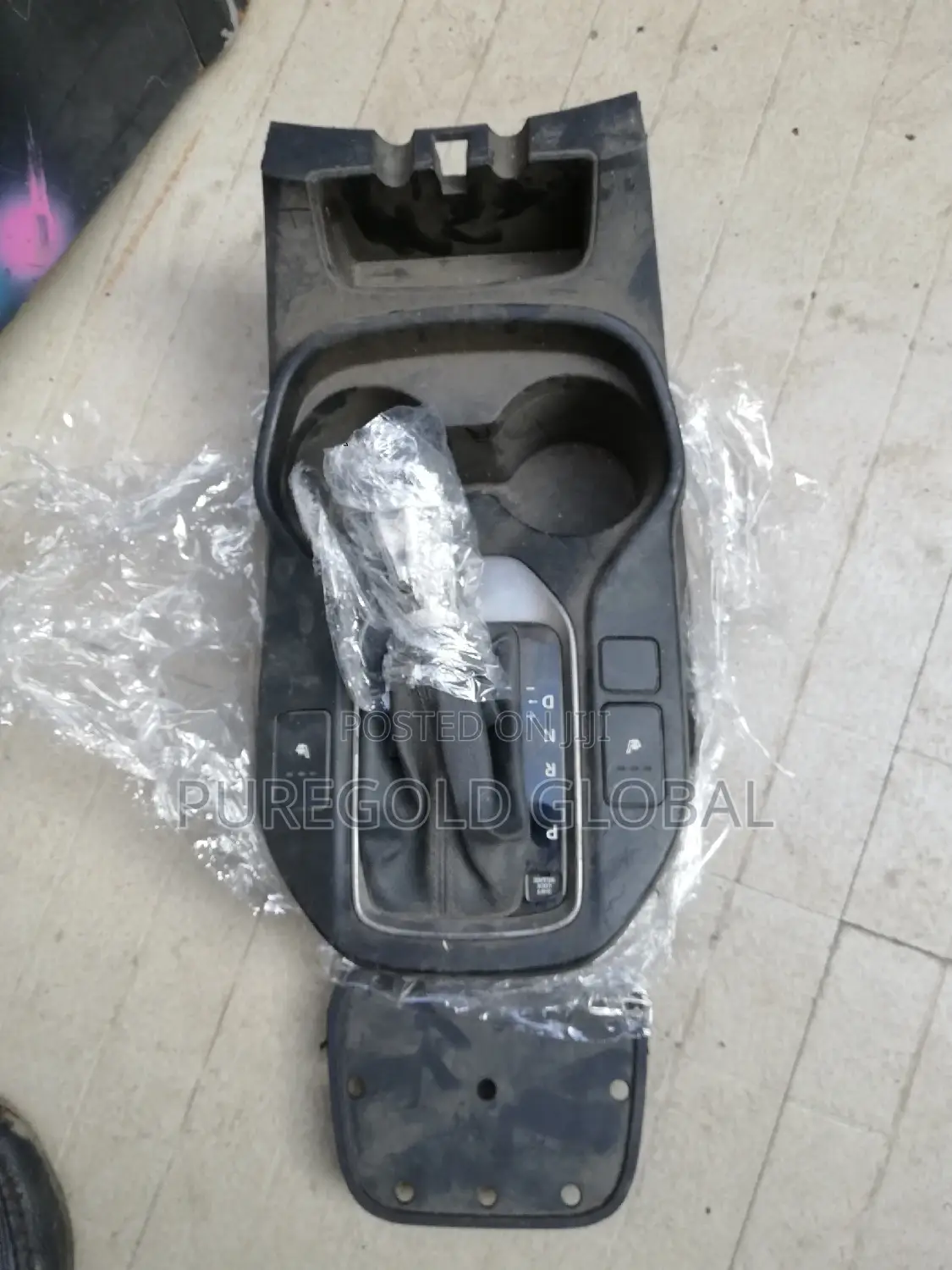 Hyundai Santafe Gear Lever 2011 and 2015