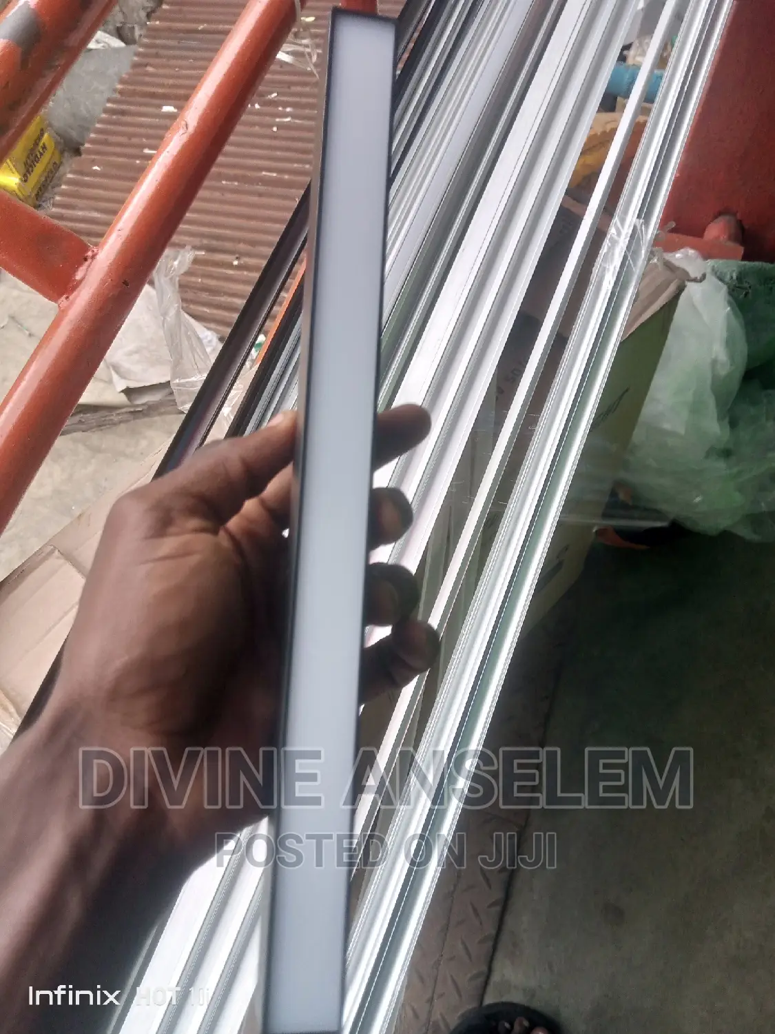 Magnetic Flood Light