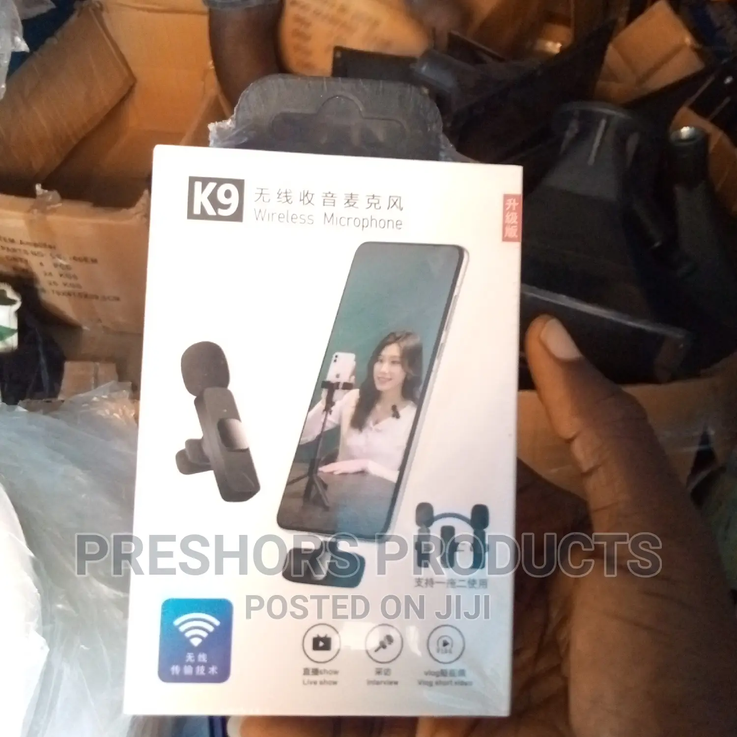 2 in 1 Wireless Lavalier Microphone