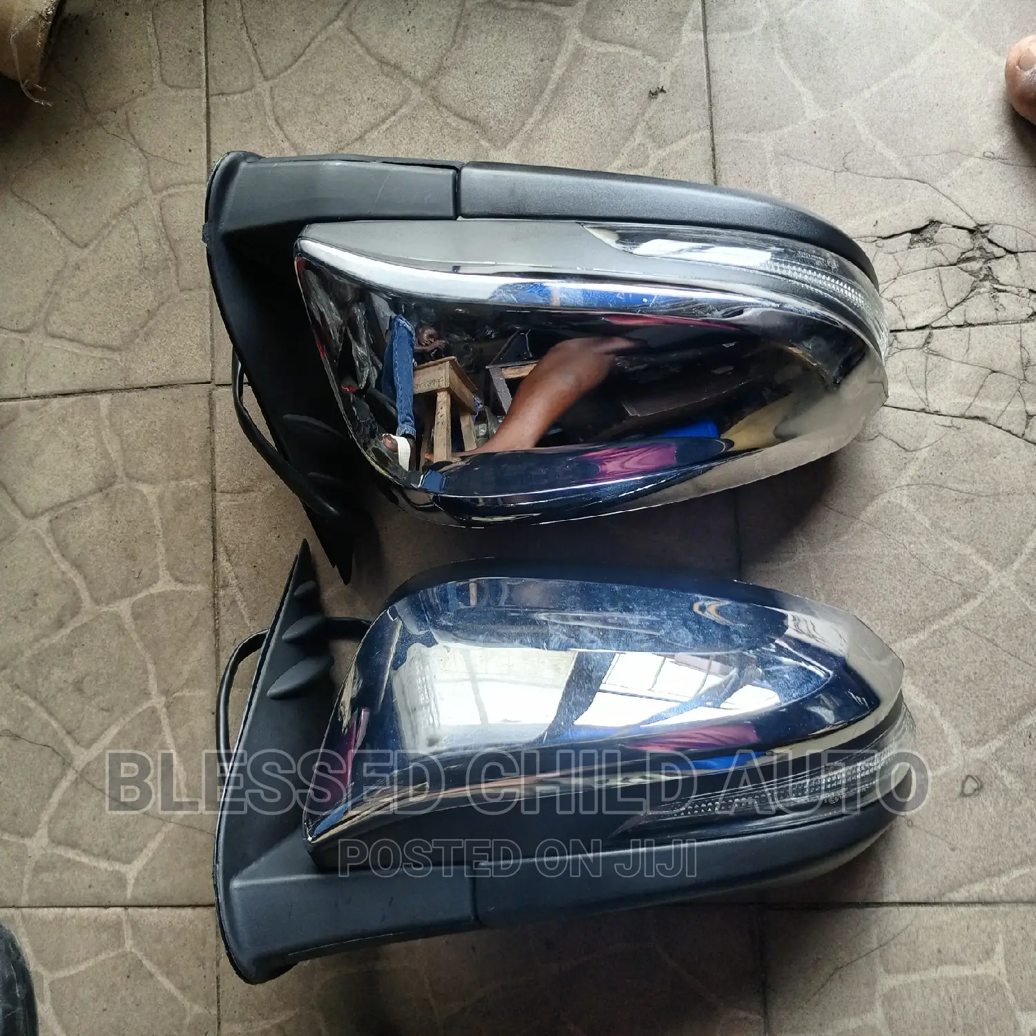 Complete Side Mirror Toyota Hilux 2016-2020