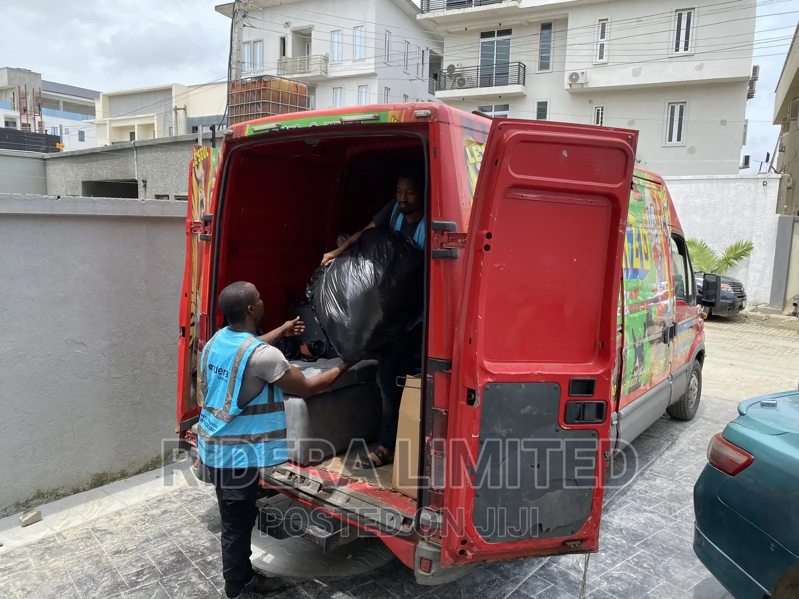 Van for Hire in Ago Okota