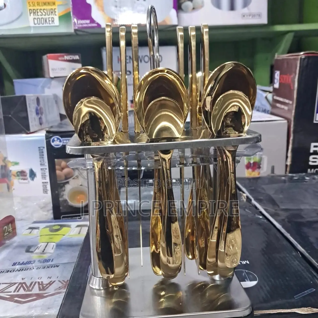 24 PCS Gold/ Silver Cutlery