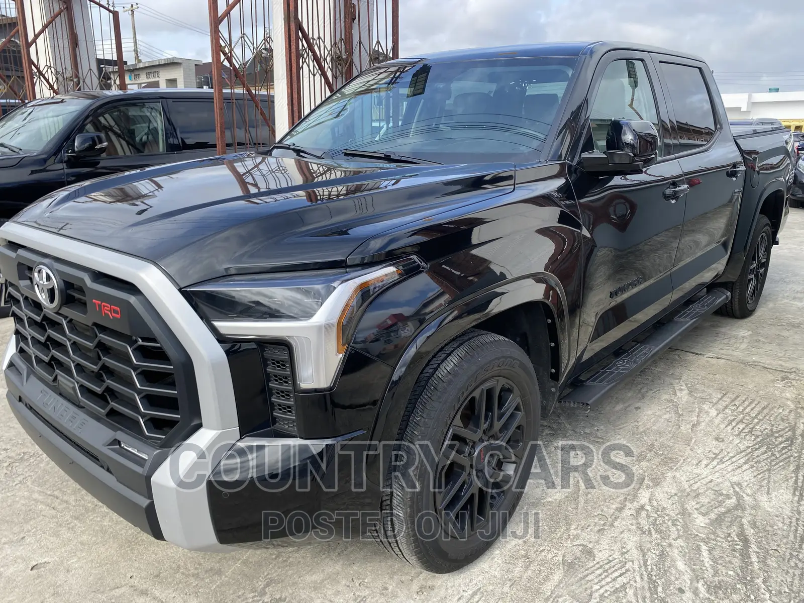 Toyota Tundra 2023 Black