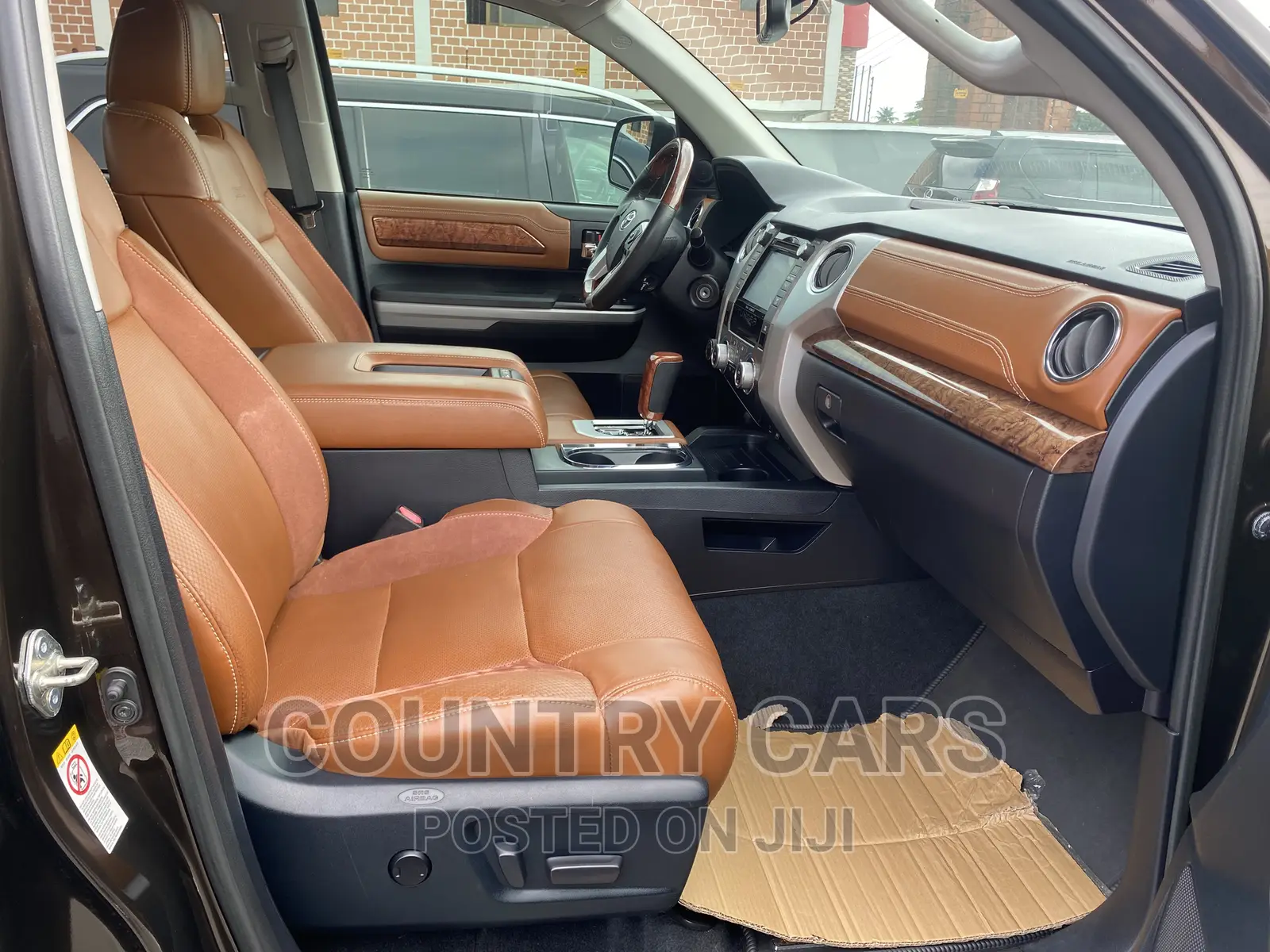 Toyota Tundra Limited 5.7L V8 4x4 Double Cab 6.6 ft. box 145.7 in. WB