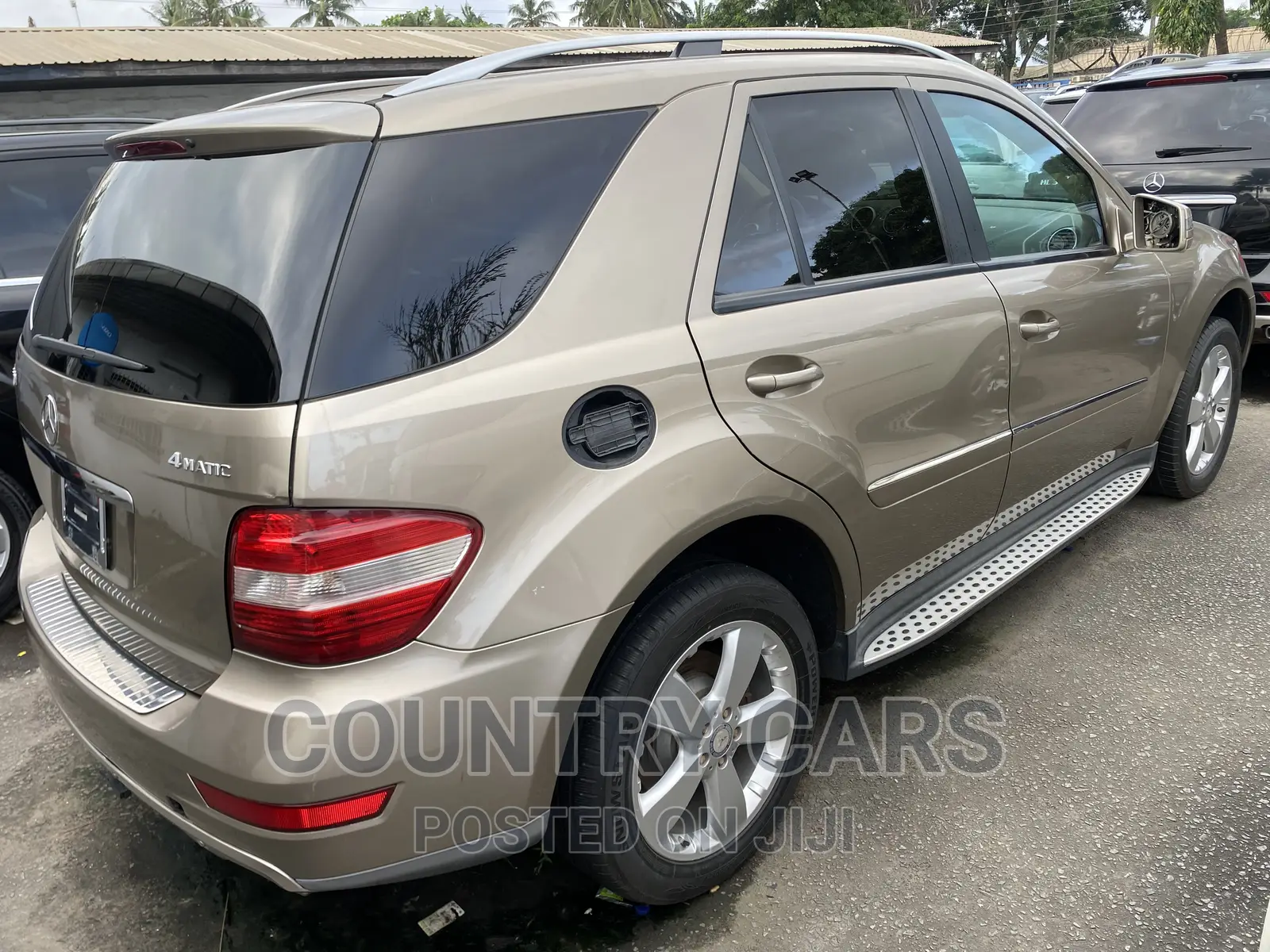 Mercedes-Benz M Class ML 350 4Matic 2010 Gold