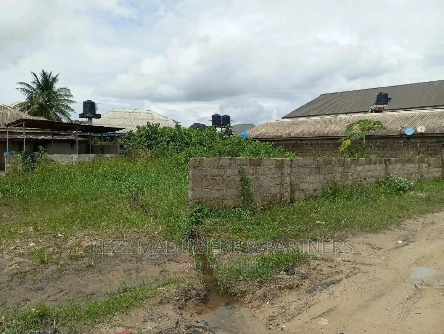 Land for Sale at Mandela Estate, Rumuaghulu