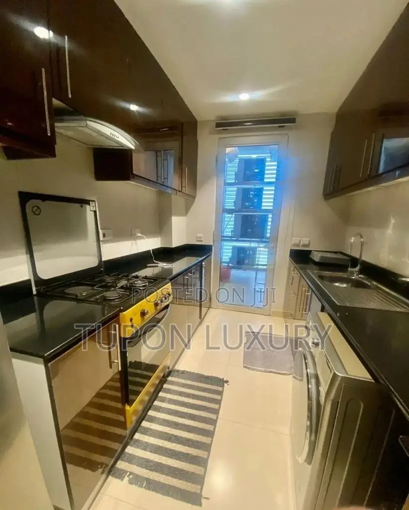 Luxury 2bedroom in Lekkii Phase 1