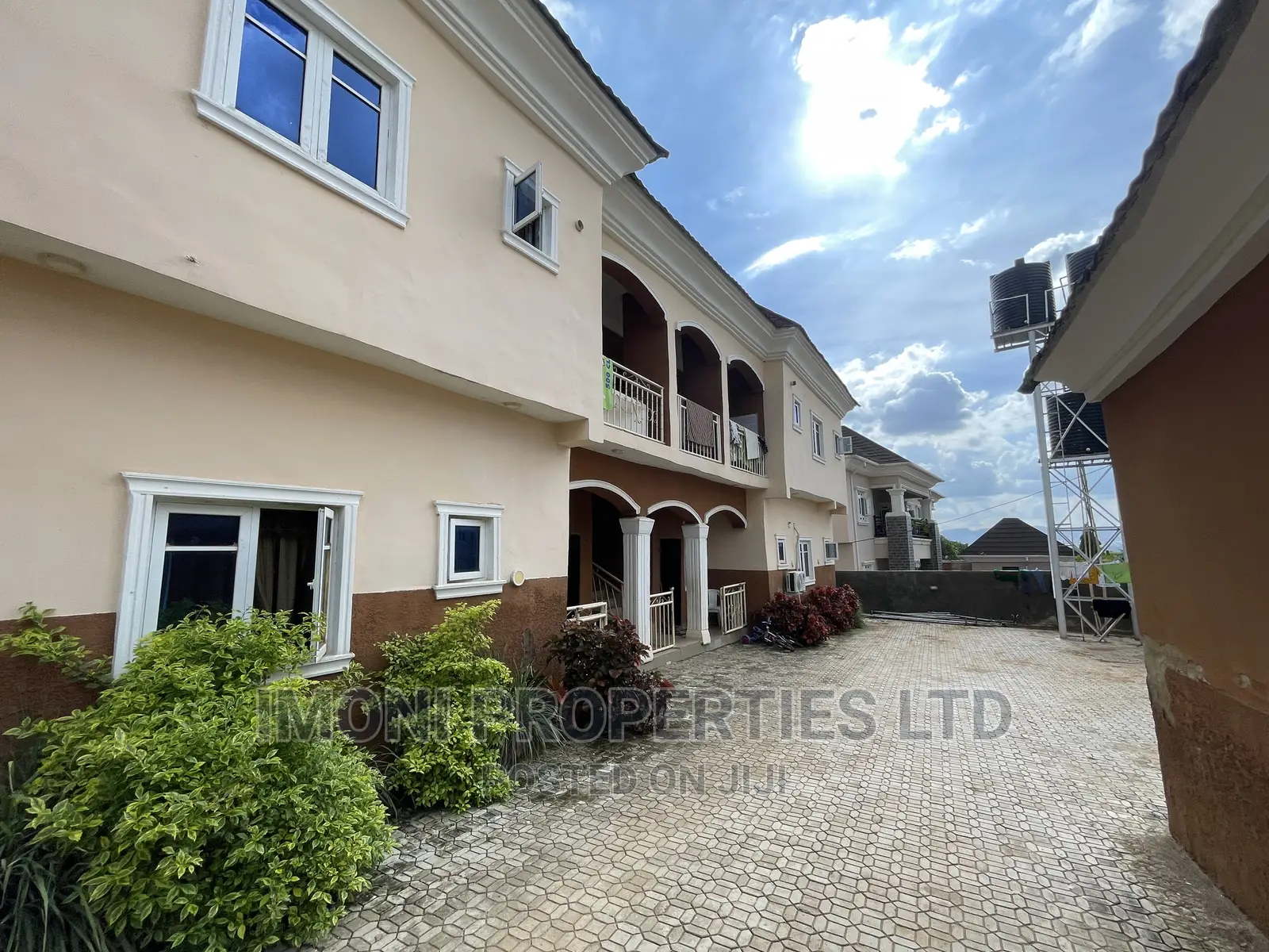 2bdrm Block of Flats in Sagwari, Dutse-Alhaji for rent