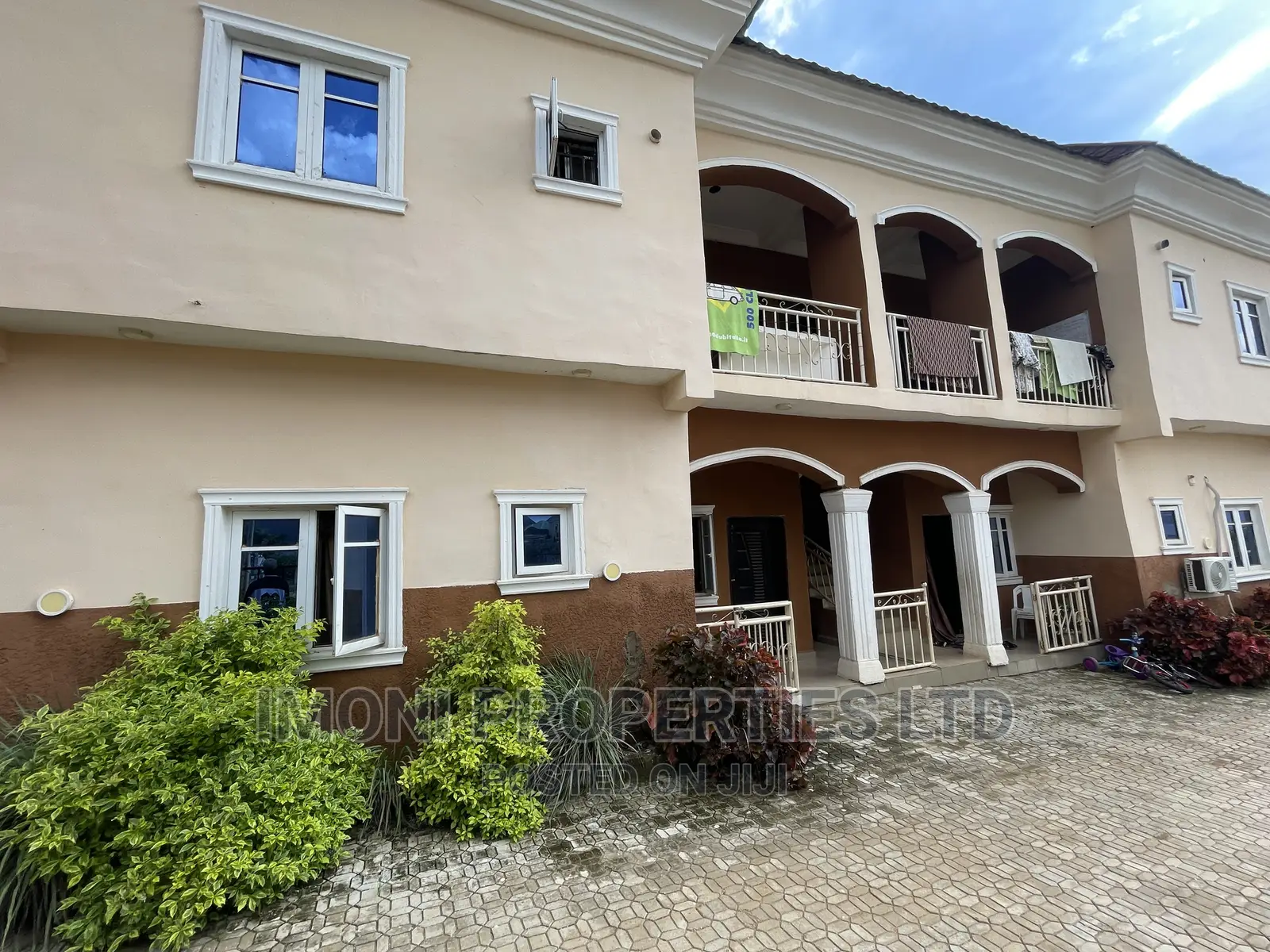 2bdrm Block of Flats in Sagwari, Dutse-Alhaji for rent