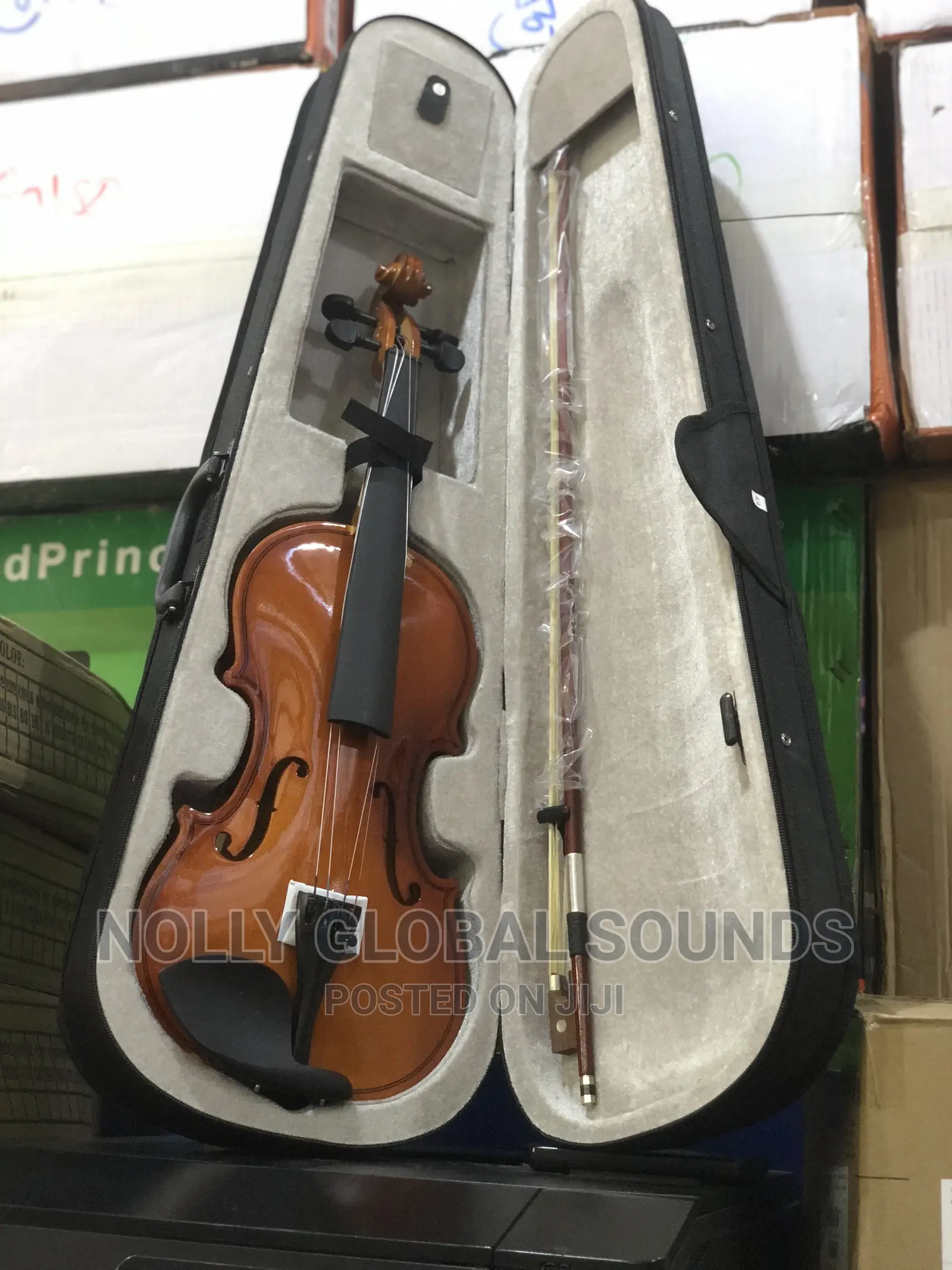 Yamaha Violin With All Accessories (Size 4/4, 3/4, 1/2)