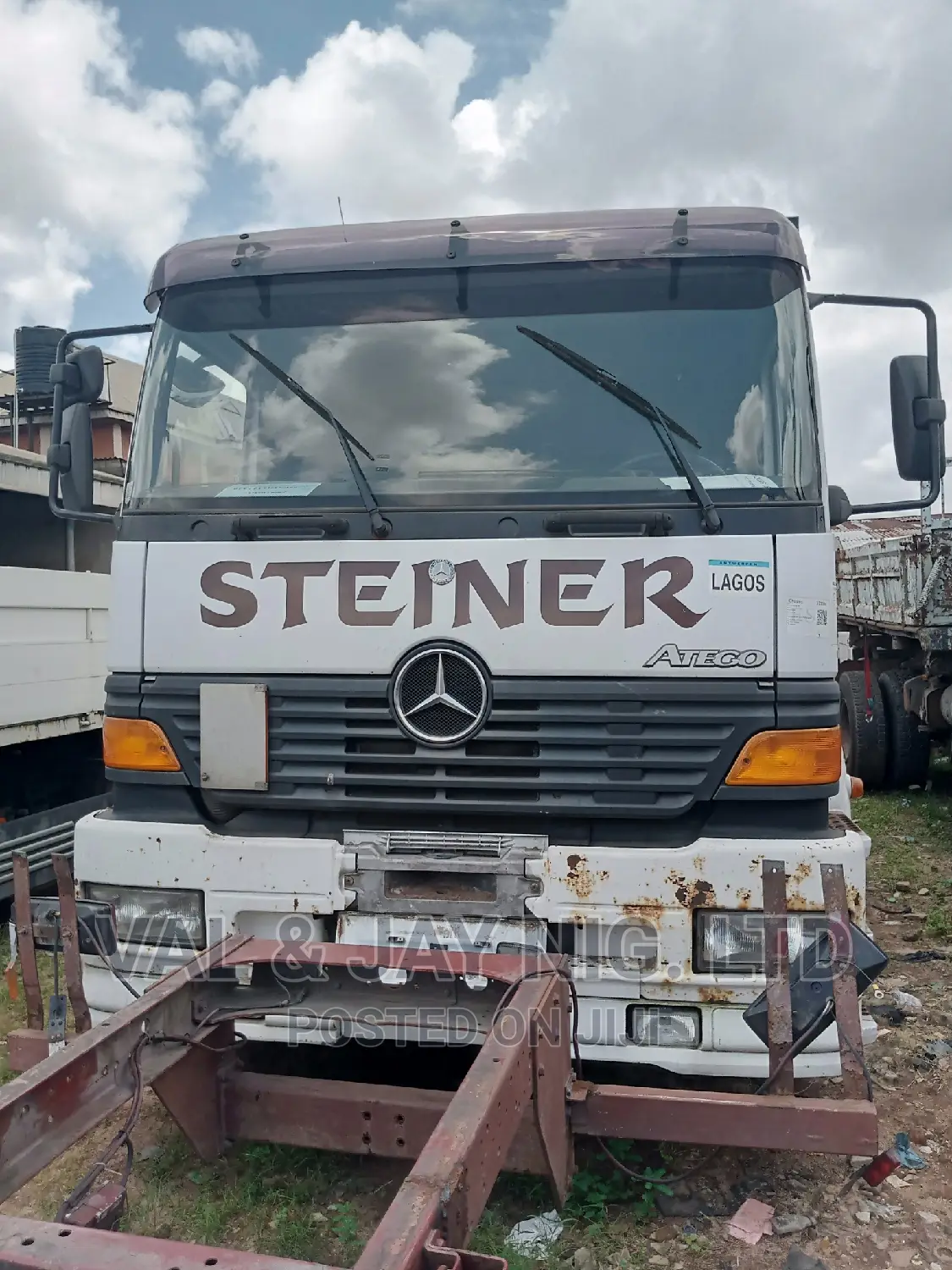 Mercedes Benz 1928 Truck -6 Tyres 2012 White