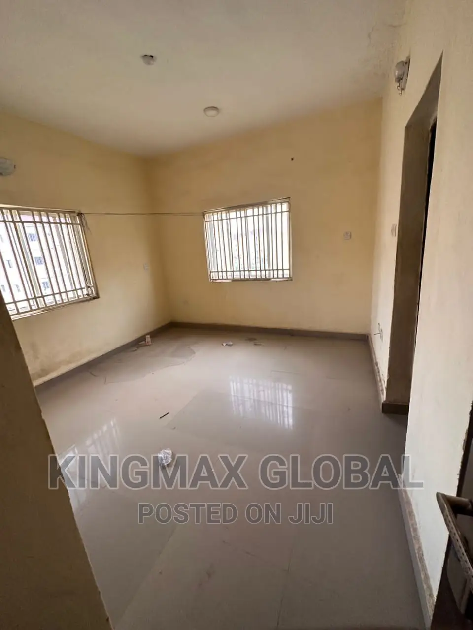 3bdrm Block of Flats in Zuba for sale