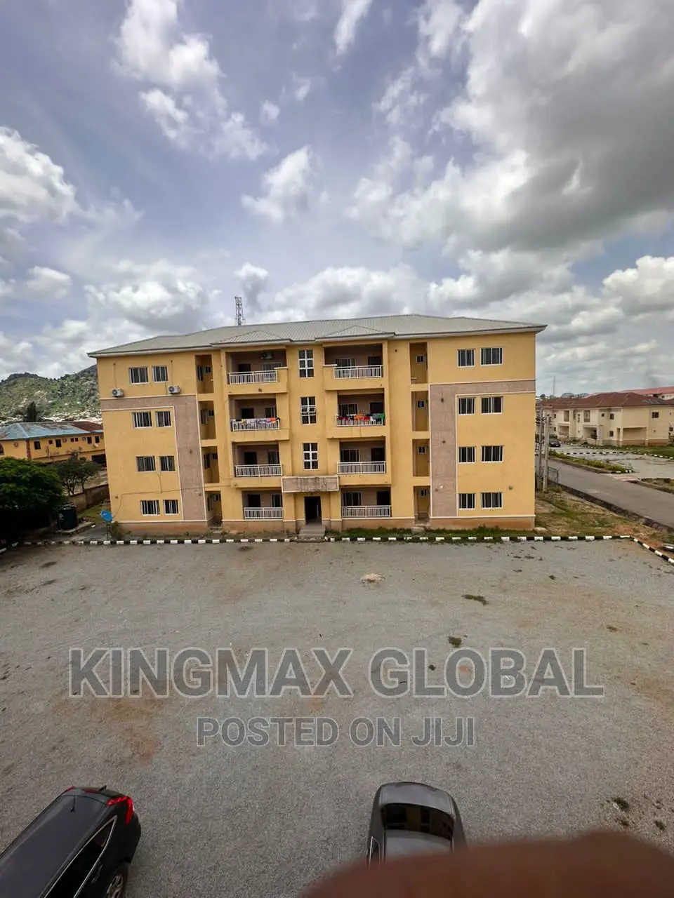 3bdrm Block of Flats in Zuba for sale