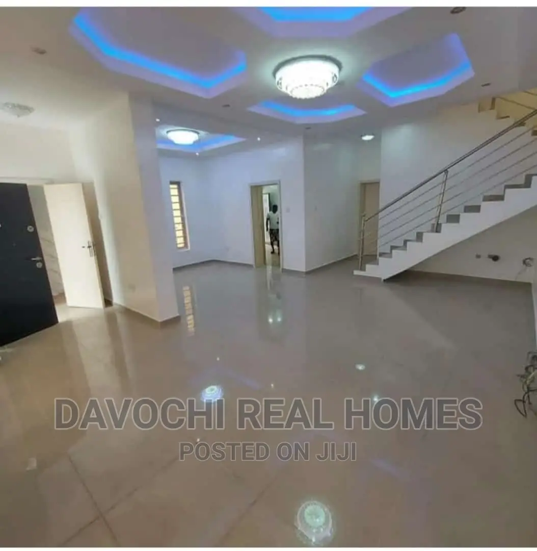 4bdrm Duplex in Chevron Second Toll, Lekki for rent