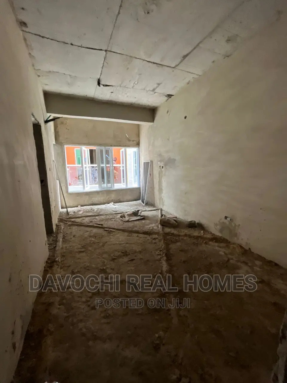 3bdrm Apartment in Lekki Phase One for sale